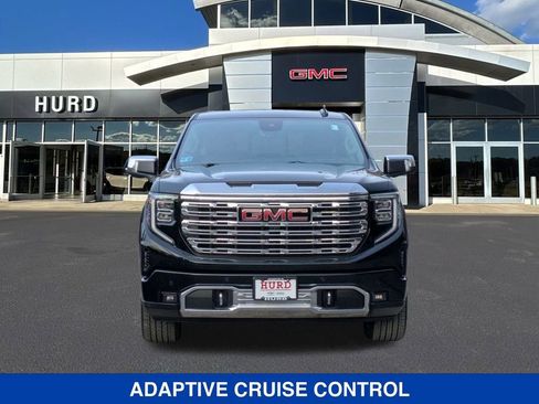 Used 2024 GMC Sierra 1500 Denali w/ Denali Reserve Package image 9