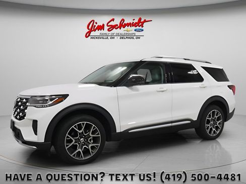 Used 2025 Ford Explorer Platinum w/ Ultimate Package AWD/4WD image 1