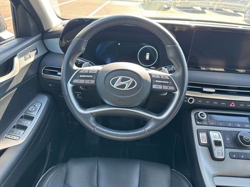 Used 2024 Hyundai Palisade SEL FWD image 13