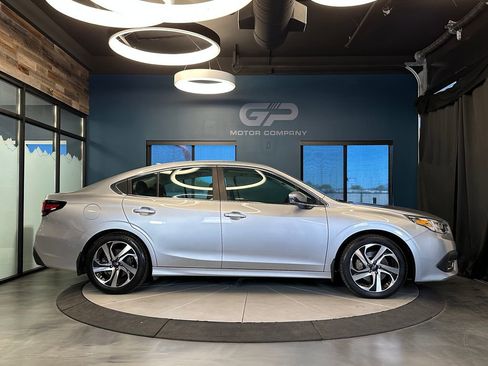 Used 2022 Subaru Legacy Limited w/ Popular Package #2 AWD/4WD image 2