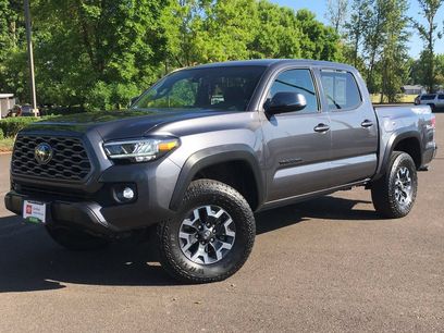 Used 2022 Toyota Tacoma TRD Off-Road w/ Black Out Package (TMS)