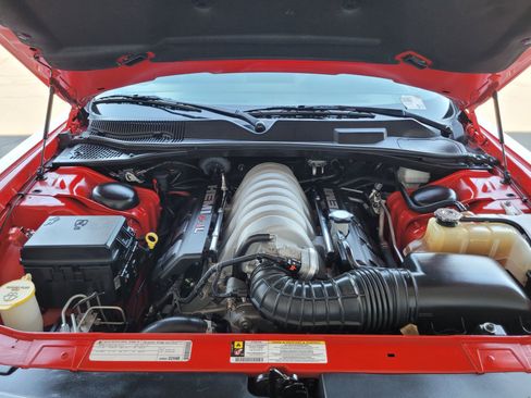 Used 2010 Dodge Challenger SRT8 w/ SRT Option Group II RWD image 28