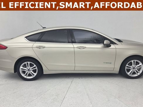 Used 2018 Ford Fusion S image 6