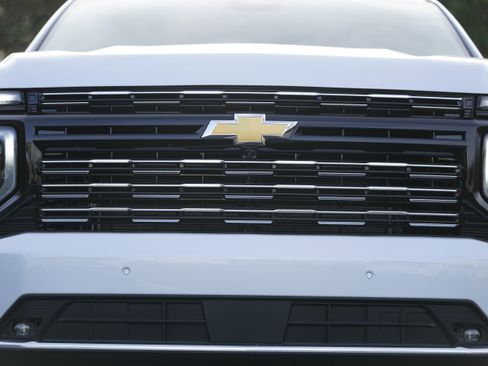 New 2026 Chevrolet Suburban High Country image 31