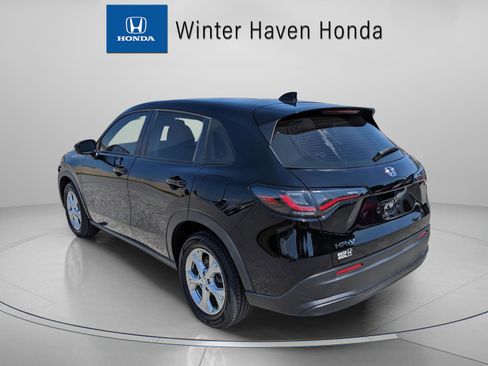 Used 2024 Honda HR-V LX image 6