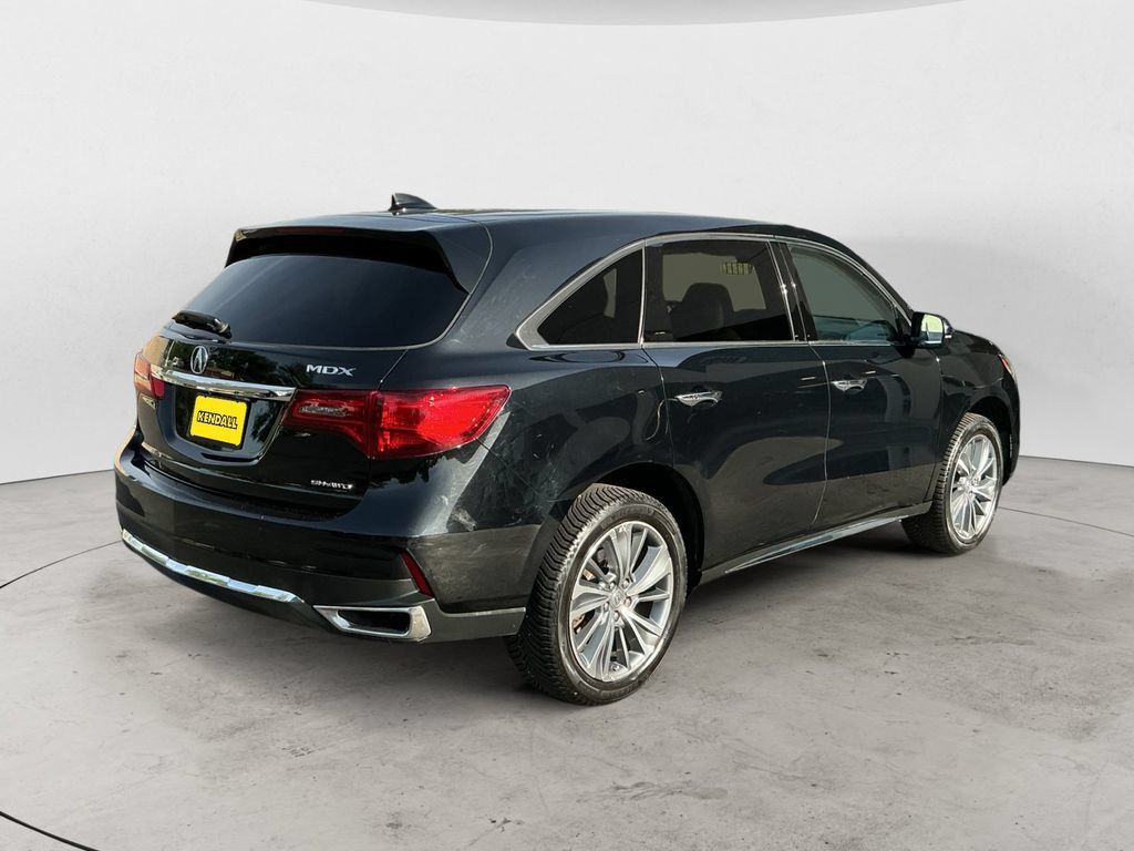 Used 2017 Acura MDX w/ Technology Package AWD/4WD image 5