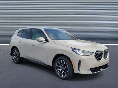 New 2026 BMW X3 xDrive30i w/ Premium Package AWD/4WD image 2