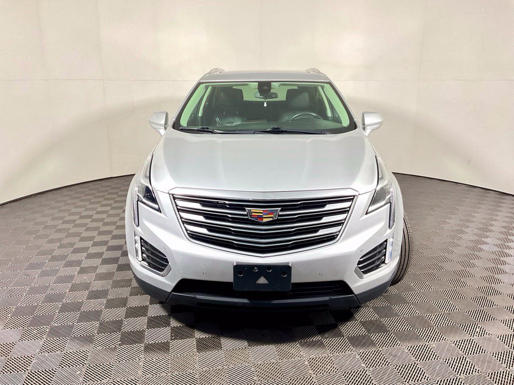 Used 2017 Cadillac XT5 Premium Luxury w/ LPO, Wheel Lock Package AWD/4WD image 9