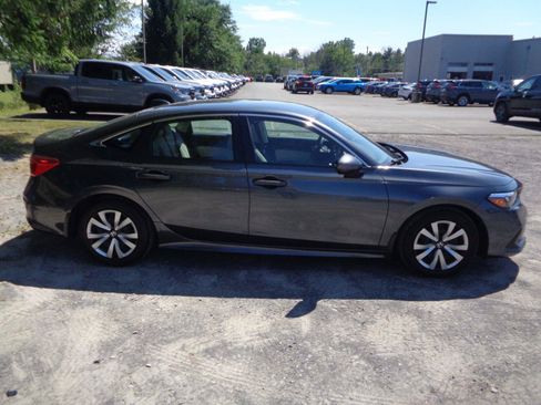 Used 2023 Honda Civic LX image 4