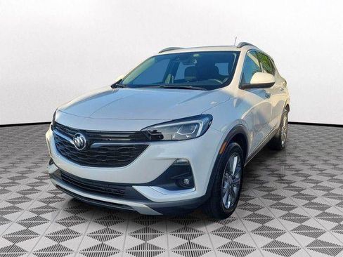 Used 2023 Buick Encore GX Essence w/ Experience Buick Package FWD image 3