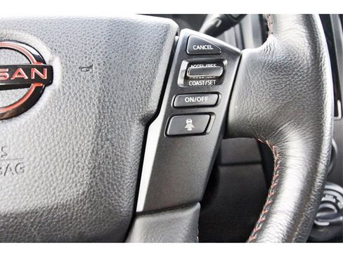 Used 2024 Nissan Titan PRO-4X image 19