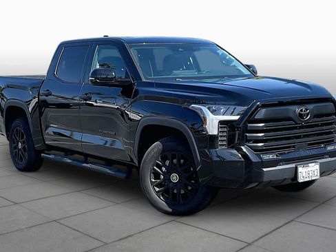 Used 2024 Toyota Tundra Limited AWD/4WD image 2