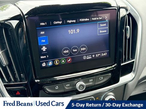 Used 2023 Chevrolet Traverse RS AWD/4WD image 17