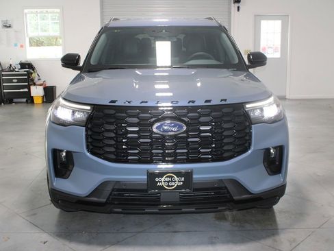 New 2026 Ford Explorer ST-Line w/ ST-Line Street Pack RWD image 59