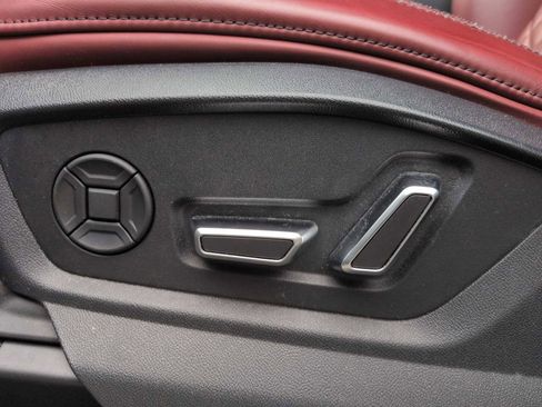 Used 2023 Audi SQ8 Premium Plus w/ Carbon Optic Package AWD/4WD image 18