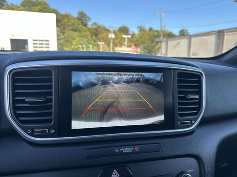 Used 2022 Kia Sportage Nightfall Edition image 17