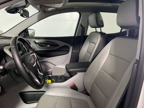 Certified 2023 GMC Terrain SLT w/ Tech Package FWD image 11