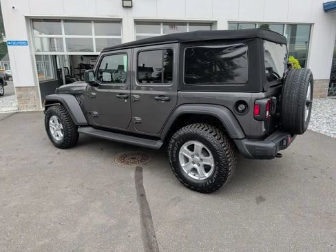 Used 2022 Jeep Wrangler Unlimited Sport AWD/4WD image 25