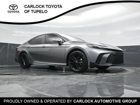 Used 2026 Toyota Camry SE w/ Convenience Package FWD image 32