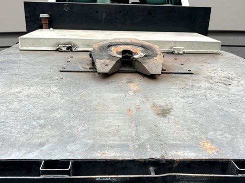 Used 2016 Ford F550 2WD Crew Cab Super Duty image 12