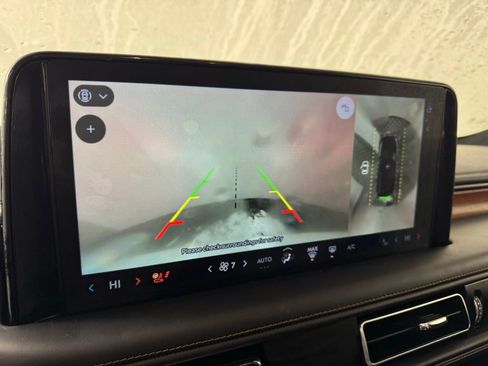 Certified 2025 Lincoln Aviator Black Label image 38