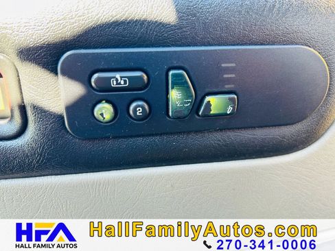 Used 2003 HUMMER H2 w/ Preferred Equipment Group AWD/4WD image 16