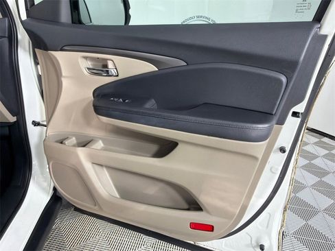 Used 2018 Honda Pilot EX-L image 15