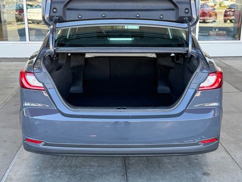 Used 2025 Toyota Camry LE image 14