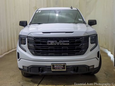 Used 2024 GMC Sierra 1500 Elevation w/ Preferred Package AWD/4WD image 7