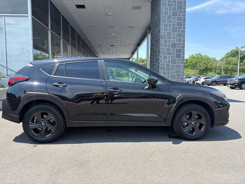 Used 2024 Subaru Crosstrek 2.0i AWD/4WD image 8