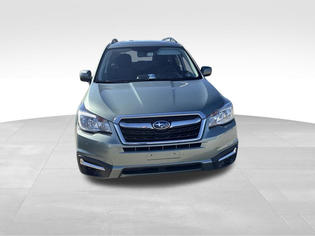 Used 2018 Subaru Forester 2.5i Premium w/ All-Weather Package AWD/4WD image 10