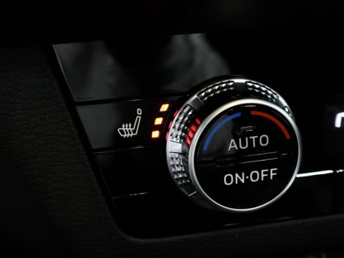 New 2026 Mitsubishi Outlander SE image 27