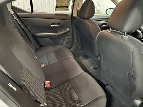 Used 2023 Nissan Sentra S FWD image 19