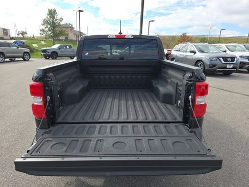 Used 2023 Ford Maverick Lariat w/ Lariat Luxury Package image 16