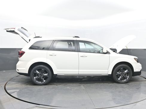 Used 2018 Dodge Journey Crossroad image 44