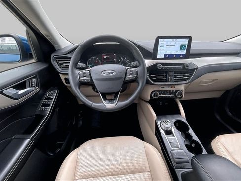 Used 2022 Ford Escape SEL AWD/4WD image 6