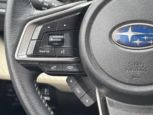 Used 2020 Subaru Ascent Premium w/ Convenience Package image 11