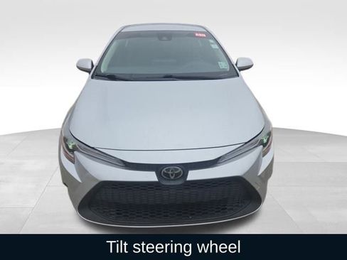 Used 2020 Toyota Corolla LE image 9