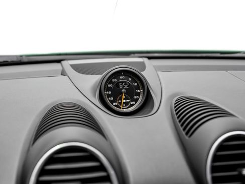 Used 2022 Porsche 718 Cayman GT4 RWD image 24