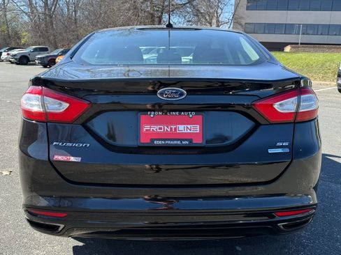 Used 2016 Ford Fusion SE w/ Equipment Group 202A image 8