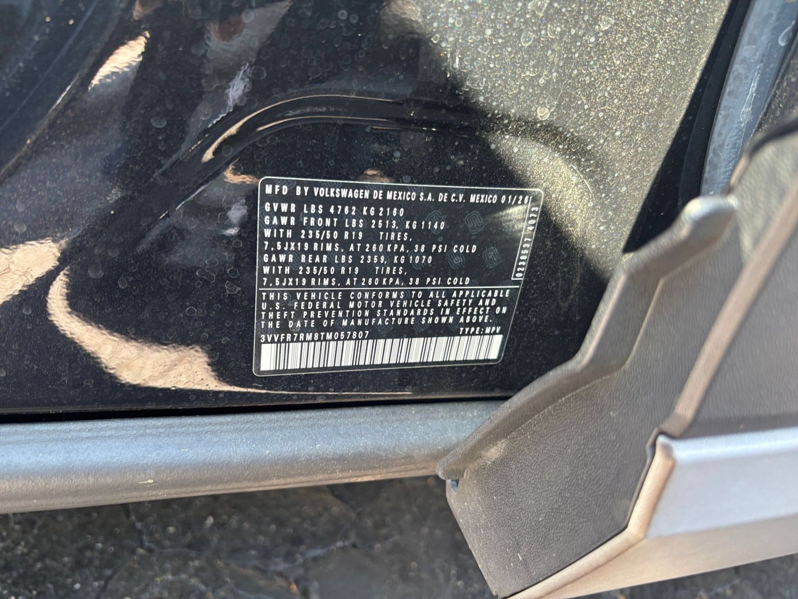 Used 2026 Volkswagen Tiguan SE FWD image 25