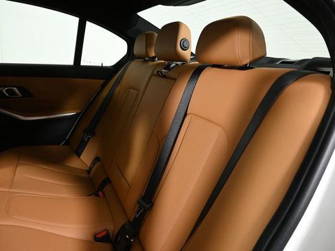 New 2026 BMW 330i xDrive Sedan w/ M Sport Package image 4