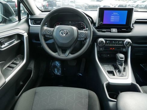 Certified 2025 Toyota RAV4 XLE AWD/4WD image 12