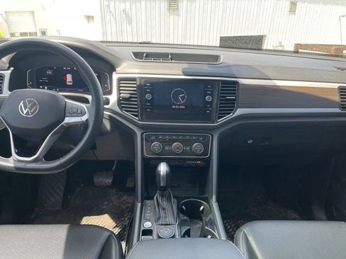 Used 2022 Volkswagen Atlas SE AWD/4WD image 11