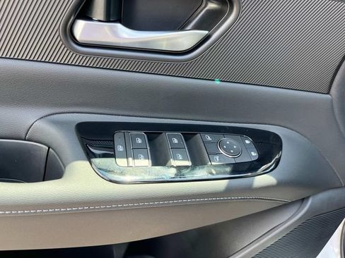 New 2025 Nissan Murano SV w/ Cargo Package AWD/4WD image 22