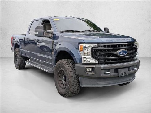 Certified 2020 Ford F250 XLT w/ XLT Premium Package AWD/4WD image 4