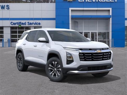 New 2026 Chevrolet Equinox LT image 7