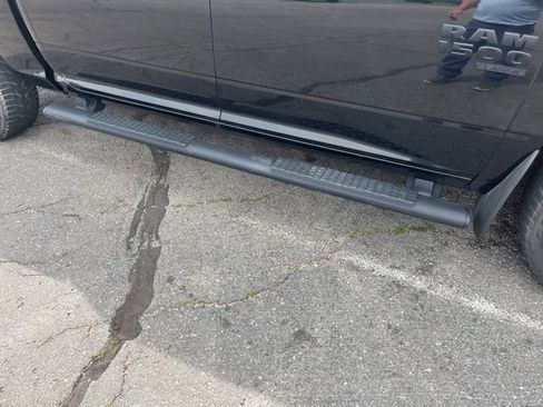 Used 2019 RAM 1500 Express w/ Wheel & Sound Group AWD/4WD image 4