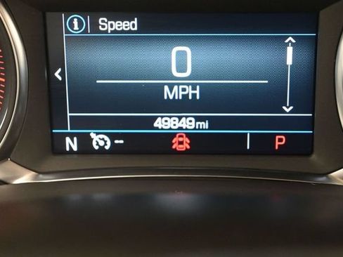 Used 2023 GMC Acadia SLE w/ Driver Convenience Package FWD image 35