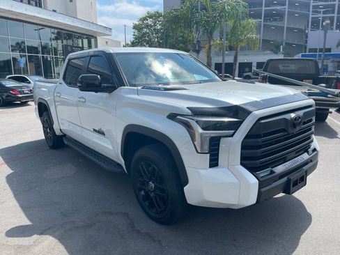 Used 2024 Toyota Tundra Limited image 2
